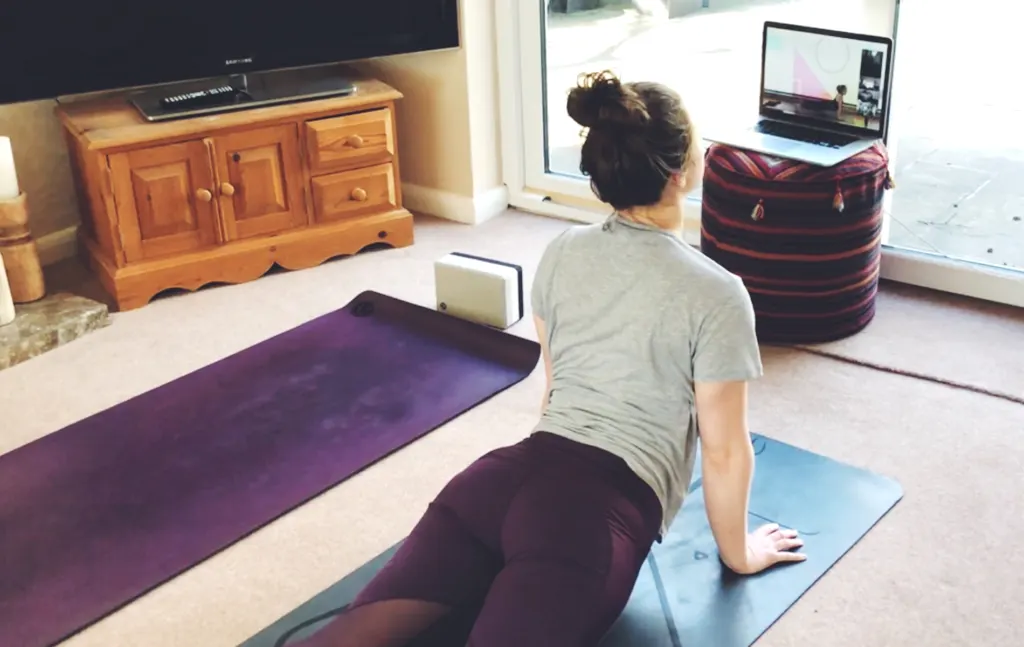 The benefits of practising online yoga