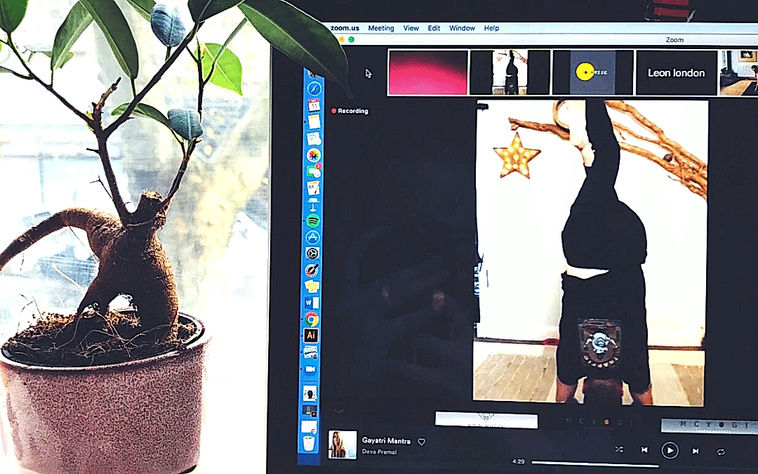 The benefits of practising online yoga